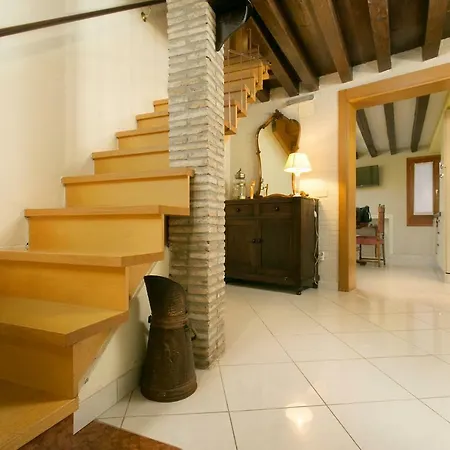 Sam House Feriehus *