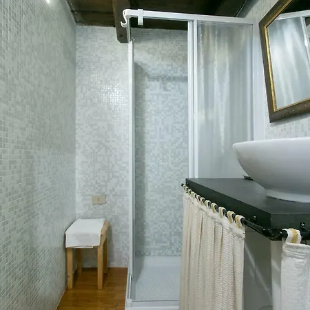 Sam House 威尼斯