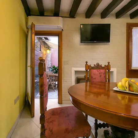 Sam House Holiday home Venice